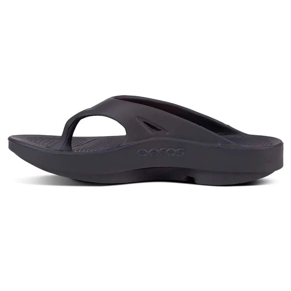 OOfos Unisex OOriginal Sandal - Black- Regular (D) - Image 3