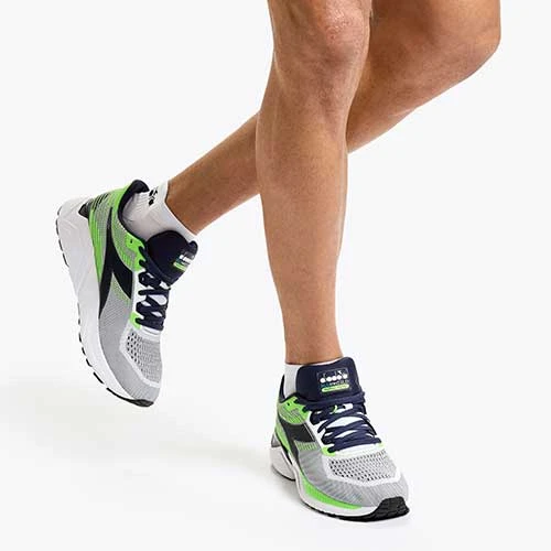 Diadora Men's Mythos Blushield Vigore Running Shoe - White/Black Iris/Neon Mint - Regular (D) - Image 2