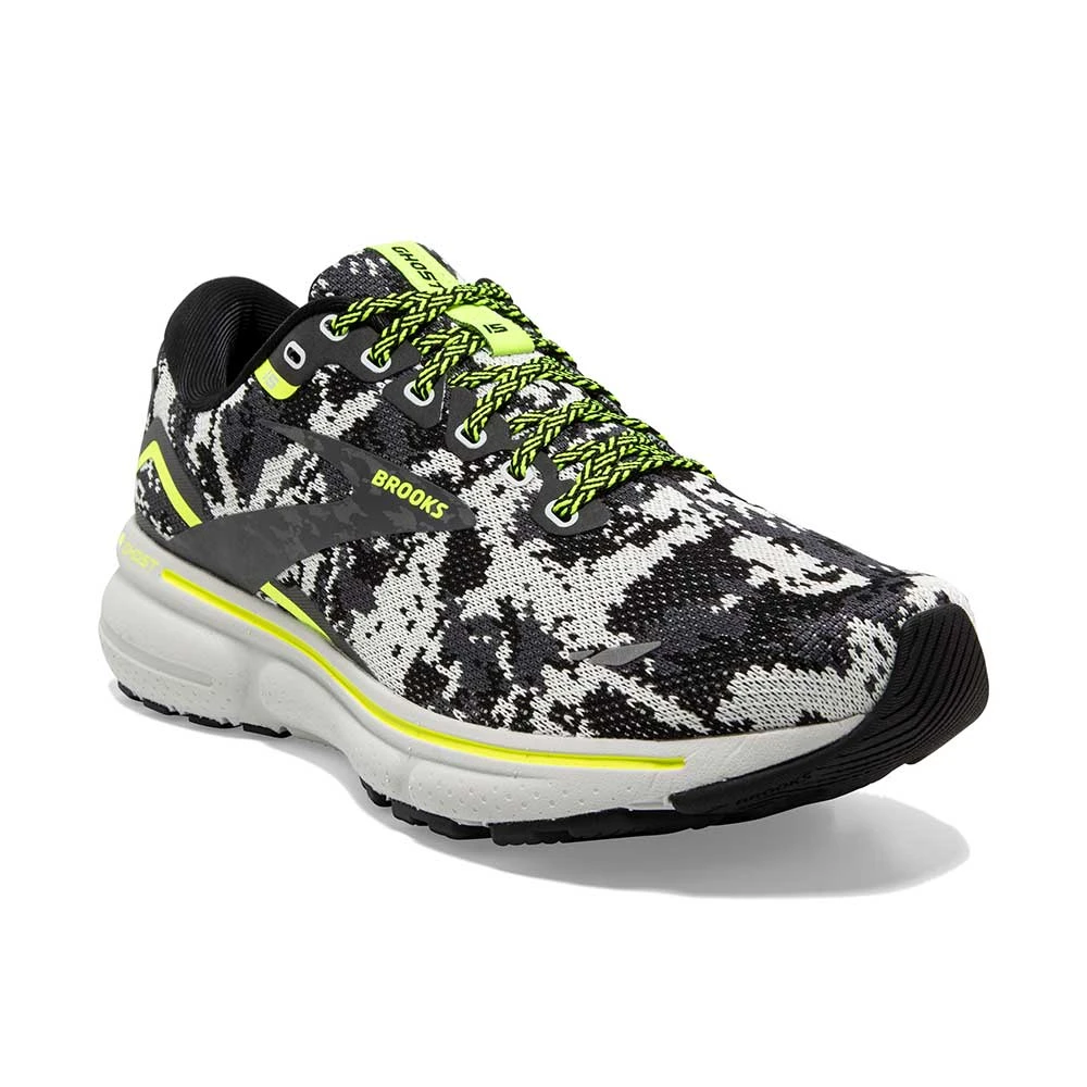 BROOKS Women's Ghost 15 Camo Running Shoe - Black/Ebony/Nightlife - Regular (B) - Image 2