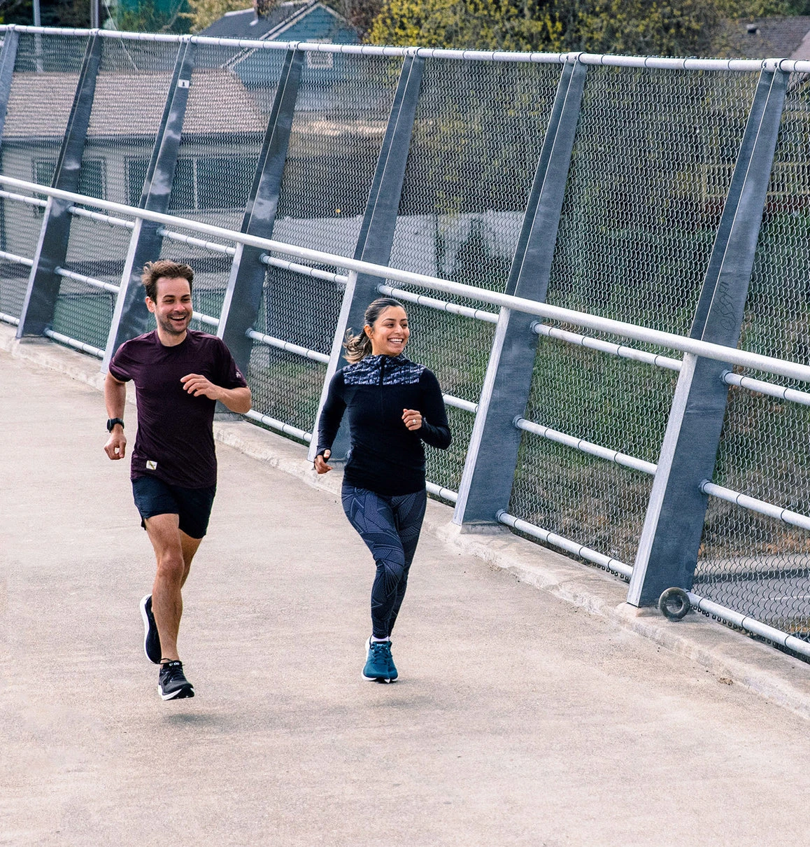 Topo Athletic Men's Phantom 2 Running Shoe - Black/White - Regular (D) - Image 9