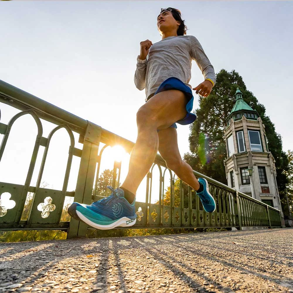 Topo Athletic Men's Cyclone 2 Running Shoe - Blue/Aqua - Regular (D) - Image 7