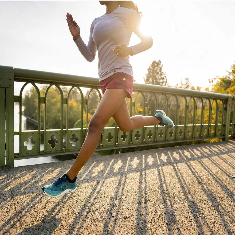 Topo Athletic Women's Cyclone 2 Running Shoe- Ocean/Mint- Regular (B) - Image 7