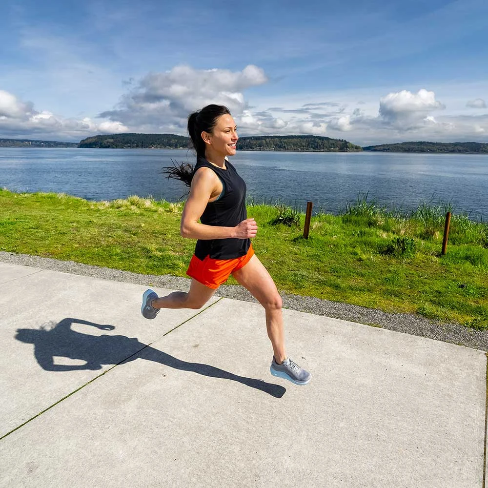 Topo Athletic Women's Phantom 3 Running Shoe - Grey/Stone- Regular (B) - Image 6